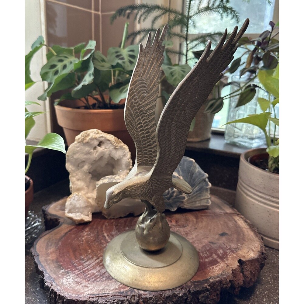Vintage Brass Eagle Statue Flying Eagle Globe 11” Made in Taiwan R.O.C. Decor